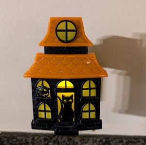 Pre 2012 Bath & Body Works Plug In Flickering Haunted House Cat/Pumpkin